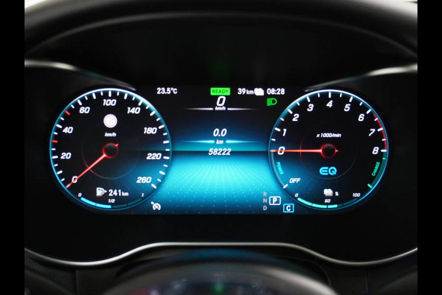 Mercedes-Benz GLC 300e AMG 4Matic // Panoramadak // Burmester // 360 Camera // Keyless // Carbon // Sfeerverlichting // Carplay