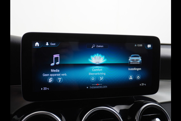 Mercedes-Benz GLC 300e Coupé AMG 4Matic // Burmester / Magno Grijs // 20 inch // Treeplanken // Night pakket