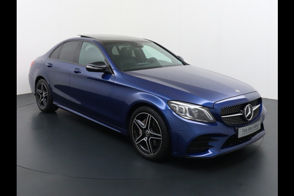 Mercedes-Benz C-Klasse 180 AMG 180 AMG // Panoramadak // MultiBeam LED // Nightpakket // Digitaal Dashbord // Carplay // Sfeerverlichting