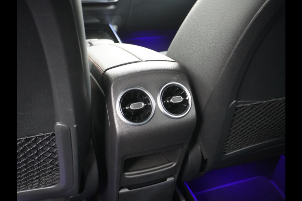 Mercedes-Benz GLA 200 AMG // Camera // Sfeerverlichting // Night Pakket // Augmented Reality // Carplay // 19" Muli Spaak Velgen