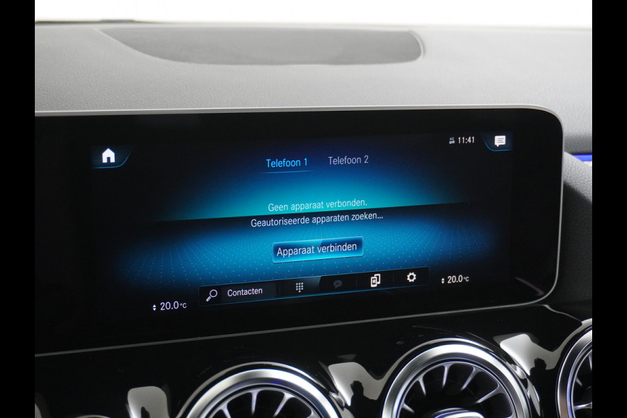 Mercedes-Benz GLA 200 AMG // Camera // Sfeerverlichting // Night Pakket // Augmented Reality // Carplay // 19" Muli Spaak Velgen