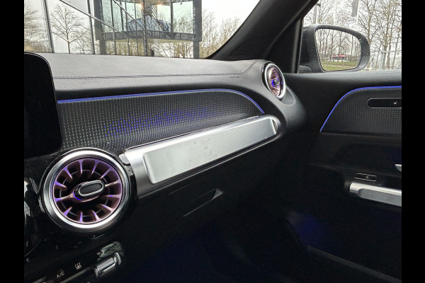 Mercedes-Benz EQB 350 4Matic 67kWk 293pk // Camera // Cruise Control // Carplay // Elek. Achterklep // Sfeerverlichting