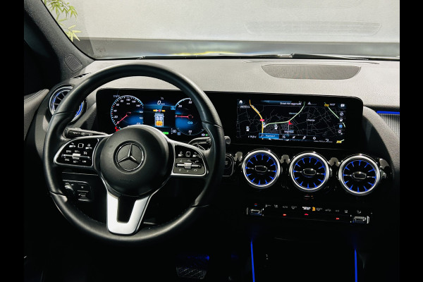 Mercedes-Benz EQA 250 Luxury 67kWh // Camera // Dode Hoek Ass. // D. Glas // Elektrische Achterklep // Sfeerverlichting // Widescreen // Cruise
