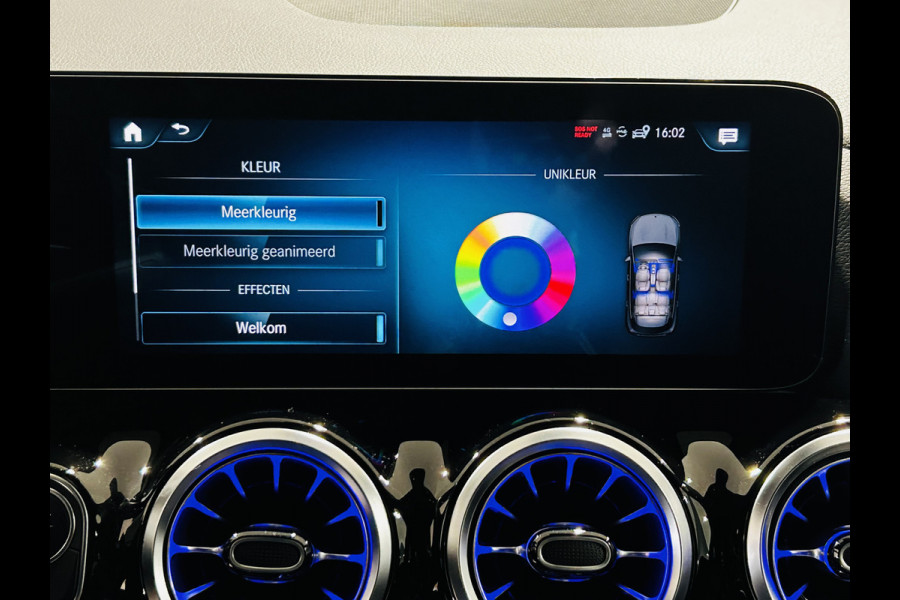 Mercedes-Benz EQA 250 Luxury 67kWh // Camera // Dode Hoek Ass. // D. Glas // Elektrische Achterklep // Sfeerverlichting // Widescreen // Cruise