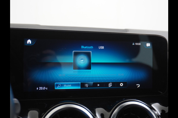 Mercedes-Benz GLA 250e Luxury // Trekhaak // Carplay // WideScreen // Navigatie // LED Koplampen // Cruise Control