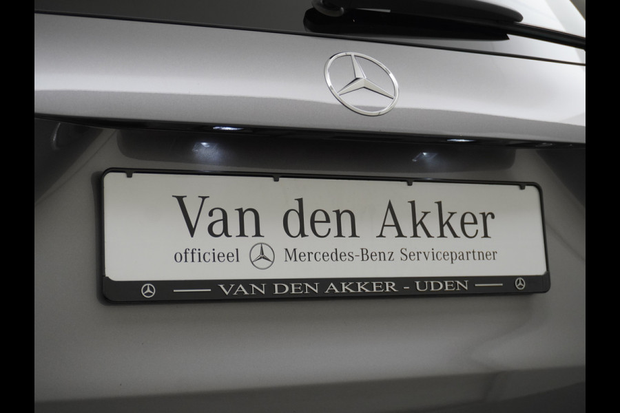 Mercedes-Benz GLA 250 e AMG // Panoramadak // 20" AMG Velgen // Nightpakket // Sfeerverlichting // Camera //