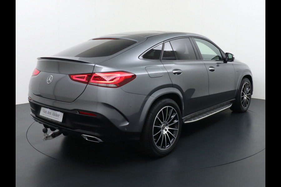 Mercedes-Benz GLE Coupé 350e AMG // Luchtvering // Massage Stoelen // Panoramadak // Trekhaak 3500kg // Headup // Nappa Leer // Stoelkoeling // Bu