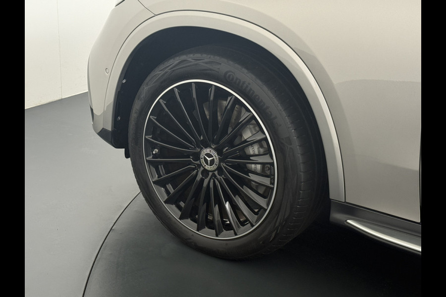 Mercedes-Benz GLC 400e 4Matic AMG 381PK // Airmatic // Trekhaak // Panoramadak // Achteras besturing // Memory // Treeplanken // 20 inch // Camera