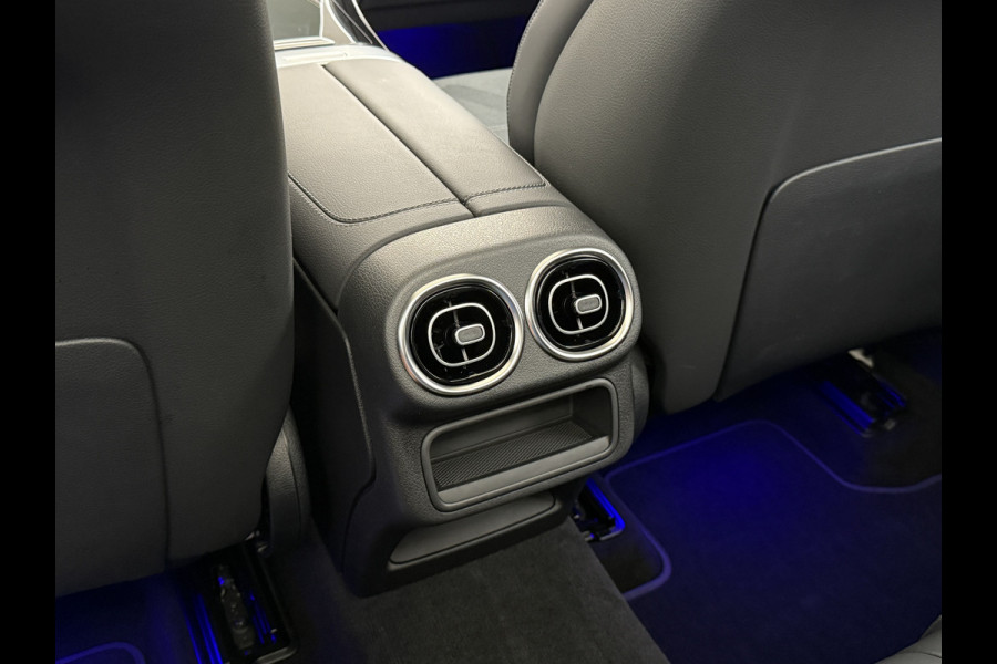 Mercedes-Benz GLC 400e 4Matic AMG 381PK // Airmatic // Trekhaak // Panoramadak // Achteras besturing // Memory // Treeplanken // 20 inch // Camera