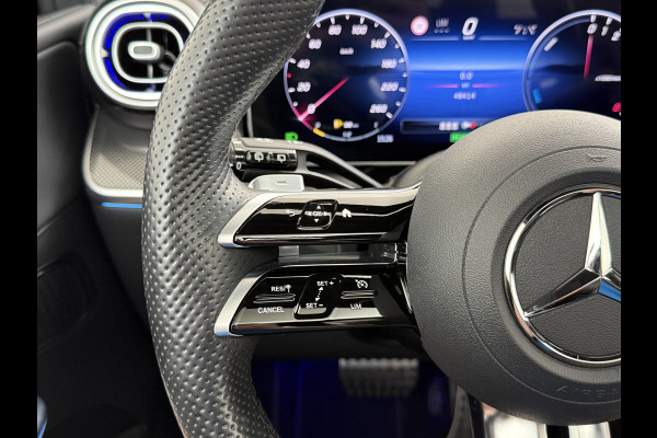 Mercedes-Benz GLC 400e 4Matic AMG 381PK // Airmatic // Trekhaak // Panoramadak // Achteras besturing // Memory // Treeplanken // 20 inch // Camera