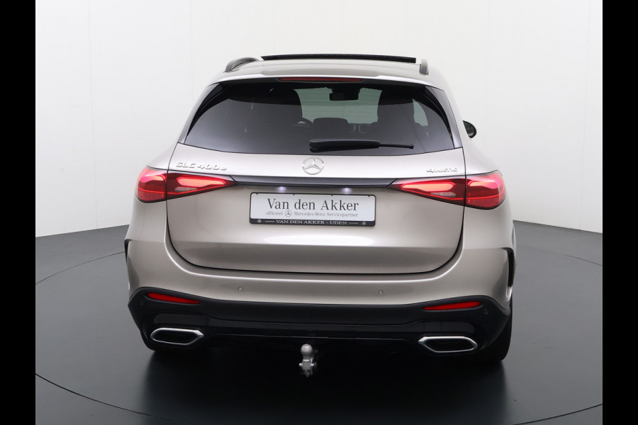 Mercedes-Benz GLC 400e 4Matic AMG 381PK // Airmatic // Trekhaak // Panoramadak // Achteras besturing // Memory // Treeplanken // 20 inch // Camera