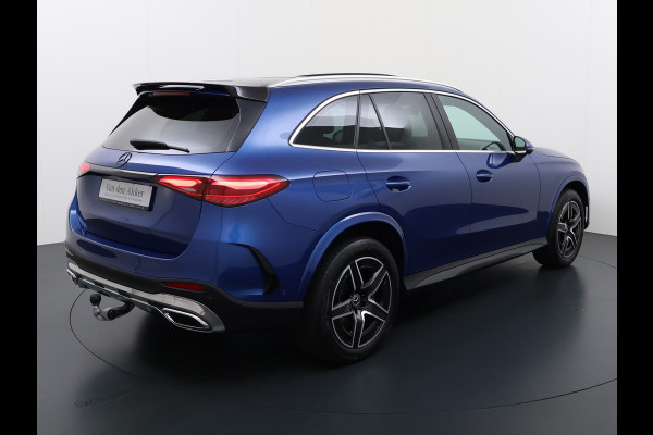Mercedes-Benz GLC 300e AMG 4Matic // Trekhaak // Massage // Burmester 3D // Multi Contour Stoelen // 360 // Distronic // Panoramadak // AirBalance