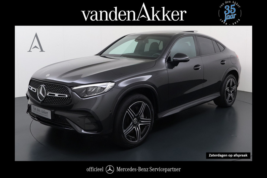 Mercedes-Benz GLC 300e AMG Coupé 4Matic // Trekhaak // Panoramadak // Headup Display // Burmester 3D // 360 Camera // Night pakket // Memory // Sf