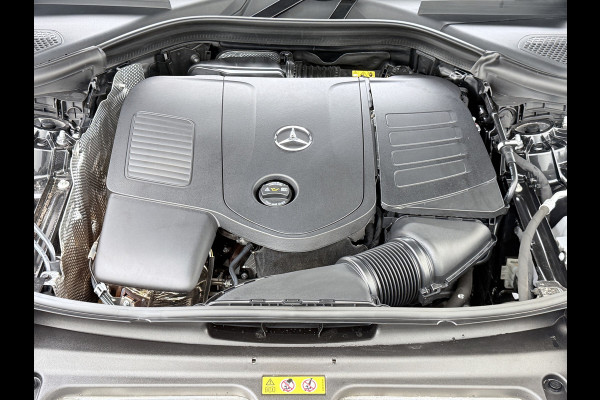 Mercedes-Benz GLC 300e AMG Coupé 4Matic // Trekhaak // Panoramadak // Headup Display // Burmester 3D // 360 Camera // Night pakket // Memory // Sf