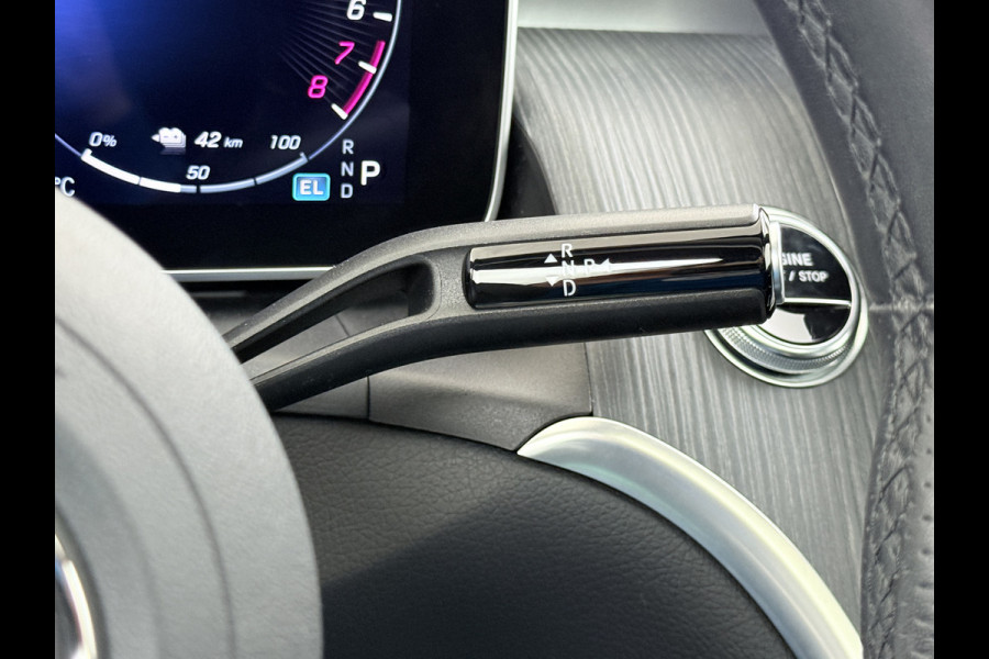 Mercedes-Benz GLC 300e AMG Coupé 4Matic // Trekhaak // Panoramadak // Headup Display // Burmester 3D // 360 Camera // Night pakket // Memory // Sf