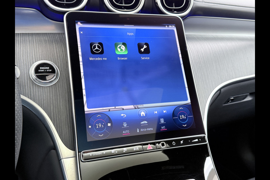 Mercedes-Benz GLC 300e AMG Coupé 4Matic // Trekhaak // Panoramadak // Headup Display // Burmester 3D // 360 Camera // Night pakket // Memory // Sf