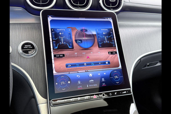 Mercedes-Benz GLC 300e AMG Coupé 4Matic // Trekhaak // Panoramadak // Headup Display // Burmester 3D // 360 Camera // Night pakket // Memory // Sf