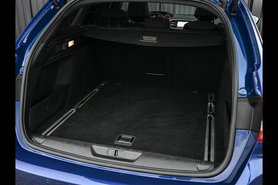 Peugeot 308 SW 1.2 PureTech GT-line · Cruise control · Apple carplay/Android auto · 360 Camera · Panorama dak · Denon audio