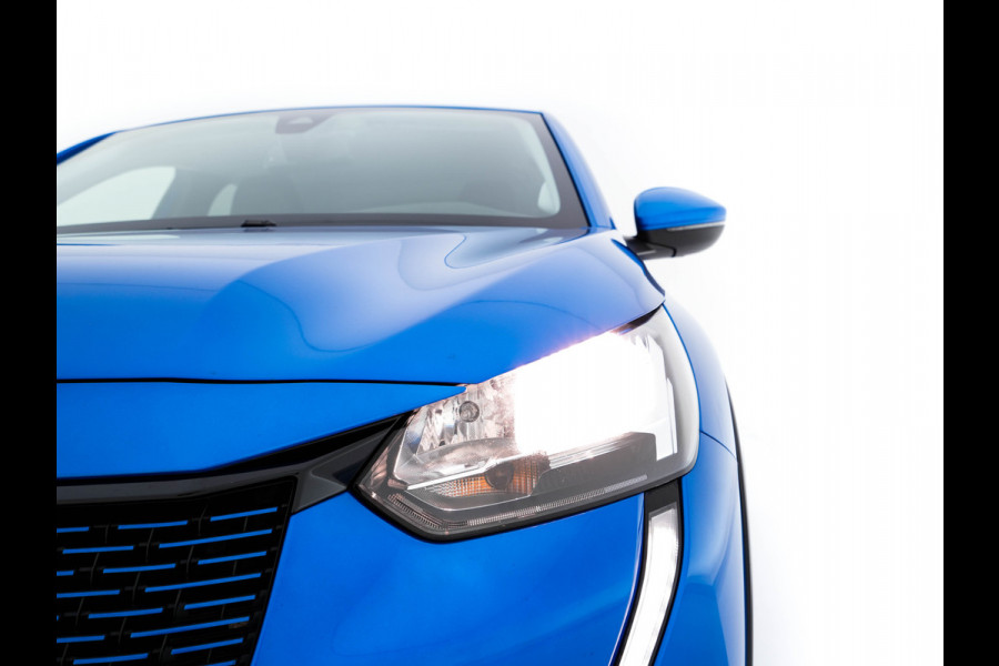 Peugeot e-208 EV Allure 50 kWh {SOH-91%} Aut *FULL-LED | DIGI-COCKPIT | BLINDSPOT | CAMERA | NAVI-FULLMAP | LANE-ASSIST | KEYLESS | DAB | CCS-FASTLOADER | TOP-VIEW | AMBIENT-LIGHT | PRIVACY-GLASS | 17"ALU*