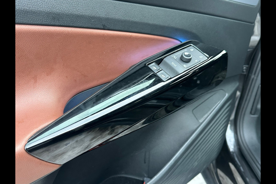 Volkswagen ID.4 First 77 kWh SOH 93%|Warmtepomp|Camera|Sfeer