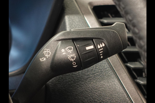 Ford Transit Connect 100pk L2 Trend Automaat Trekhaak Airco Navi Cruise