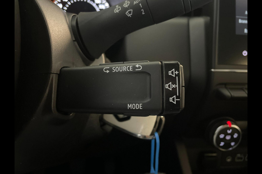 Renault Clio 1.0 TCe 90 Equilibre AIRCO NAVI CRUISE APPLE CARPLAY ELEK RAMEN CENT VERG METALLIC LAK ZEER NETTE AUTO