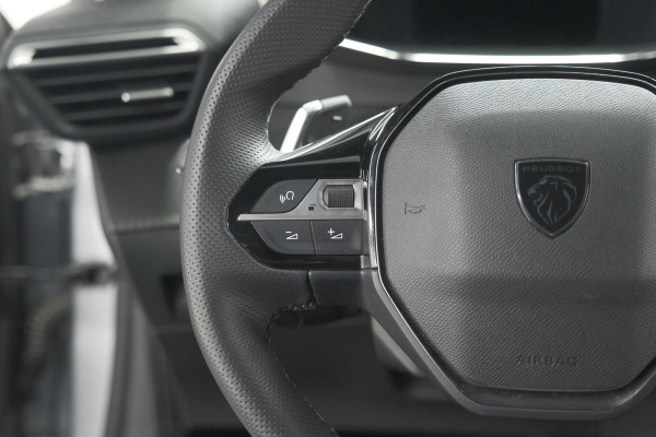 Peugeot 208 Hybrid 136 e-DCS6 GT Camera | Apple Carplay & Android Auto | Parkeersensoren