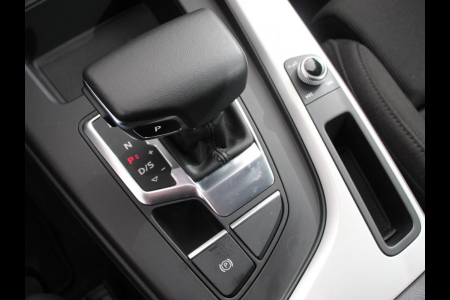 Audi A4 Avant 40 TFSI 205pk Automaat S Line Plus | Adaptive Cruise Control | Climate Control | LED | Navigatie | Parkeersensoren | Vitrual cockpit | Lichtmetalen velgen | Elektrische kofferbak | Line assist