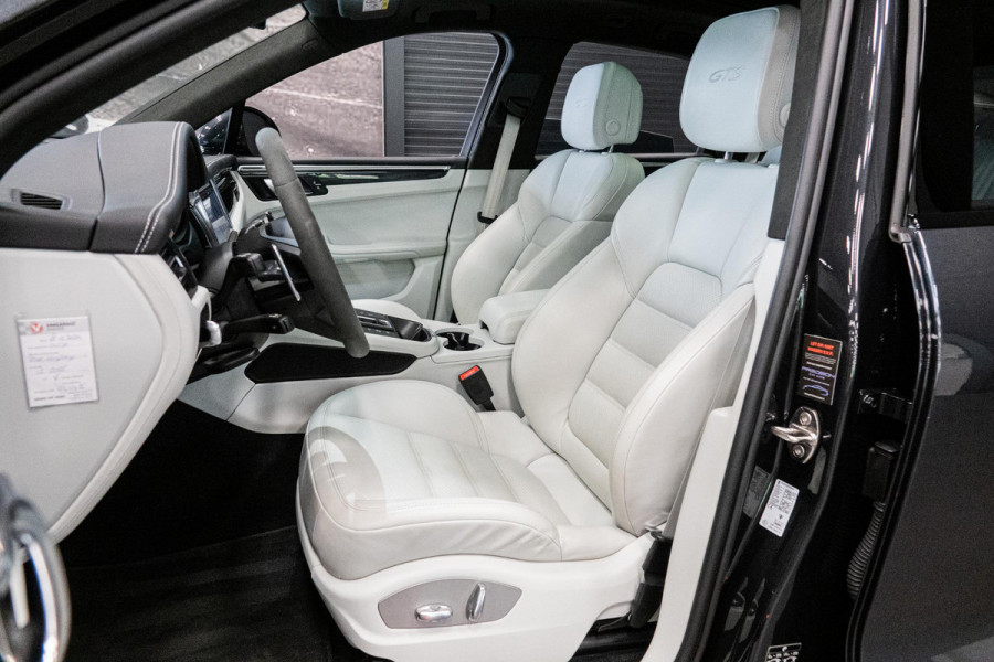 Porsche Macan 2.9 GTS *Sport-Chrono / BOSE / Sportuitlaat / Memory / Surround-view / Keyless*