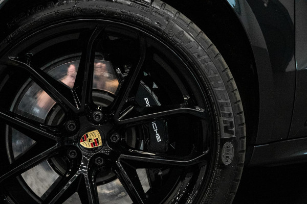 Porsche Macan 2.9 GTS *Sport-Chrono / BOSE / Sportuitlaat / Memory / Surround-view / Keyless*