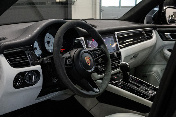 Porsche Macan 2.9 GTS *Sport-Chrono / BOSE / Sportuitlaat / Memory / Surround-view / Keyless*