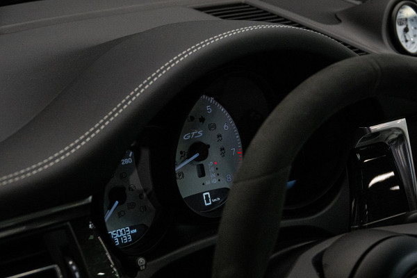 Porsche Macan 2.9 GTS *Sport-Chrono / BOSE / Sportuitlaat / Memory / Surround-view / Keyless*