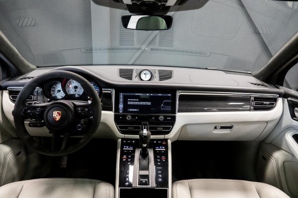 Porsche Macan 2.9 GTS *Sport-Chrono / BOSE / Sportuitlaat / Memory / Surround-view / Keyless*