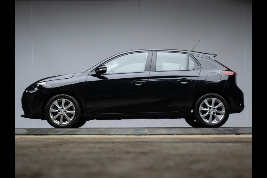 Opel Corsa 1.2 Edition Sport (APPLE CARPLAY,NAVI,STUURVERWARMING,CRUISE,PDC,BLACK EDITION,SPORTSTOELEN,LM VELGEN,NETTE STAAT)