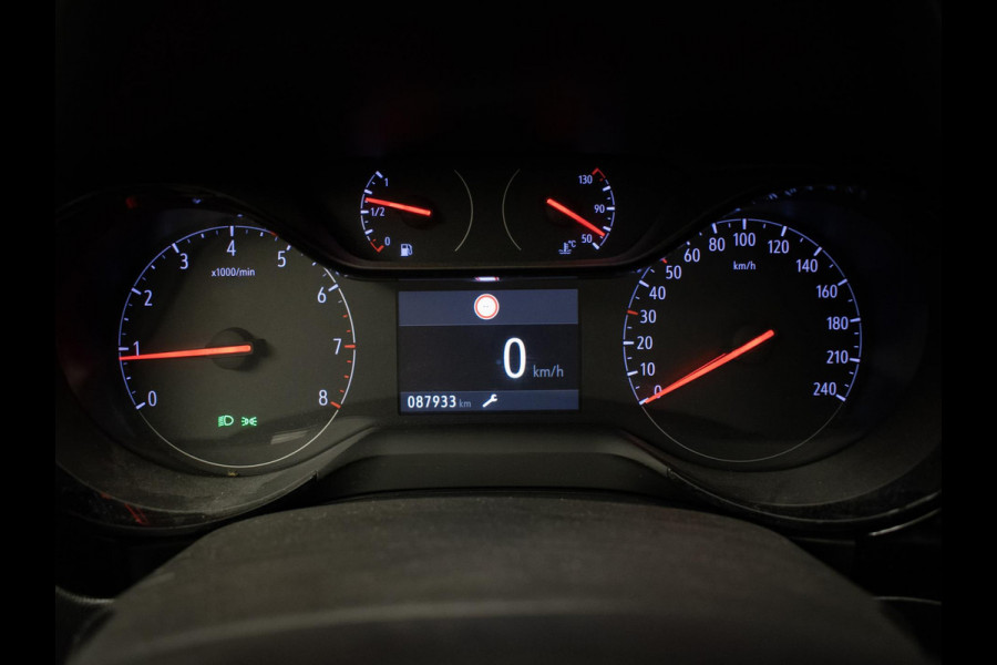 Opel Corsa 1.2 Edition Sport (APPLE CARPLAY,NAVI,STUURVERWARMING,CRUISE,PDC,BLACK EDITION,SPORTSTOELEN,LM VELGEN,NETTE STAAT)