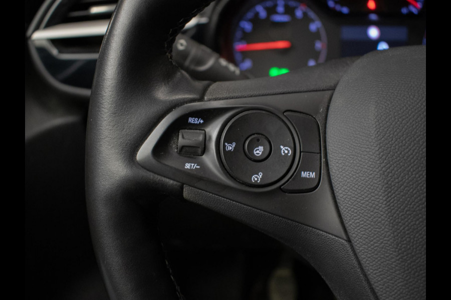 Opel Corsa 1.2 Edition Sport (APPLE CARPLAY,NAVI,STUURVERWARMING,CRUISE,PDC,BLACK EDITION,SPORTSTOELEN,LM VELGEN,NETTE STAAT)