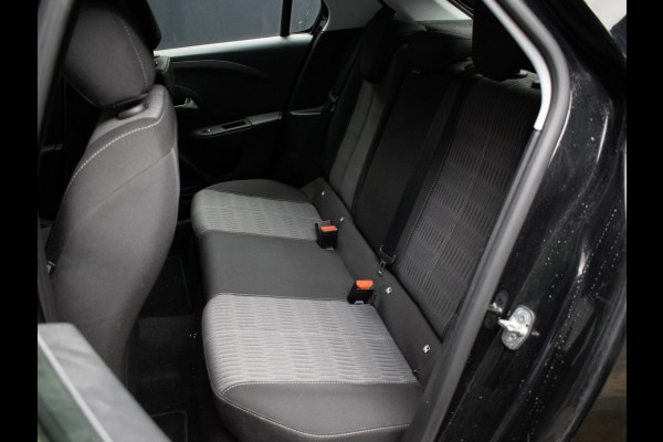 Opel Corsa 1.2 Edition Sport (APPLE CARPLAY,NAVI,STUURVERWARMING,CRUISE,PDC,BLACK EDITION,SPORTSTOELEN,LM VELGEN,NETTE STAAT)