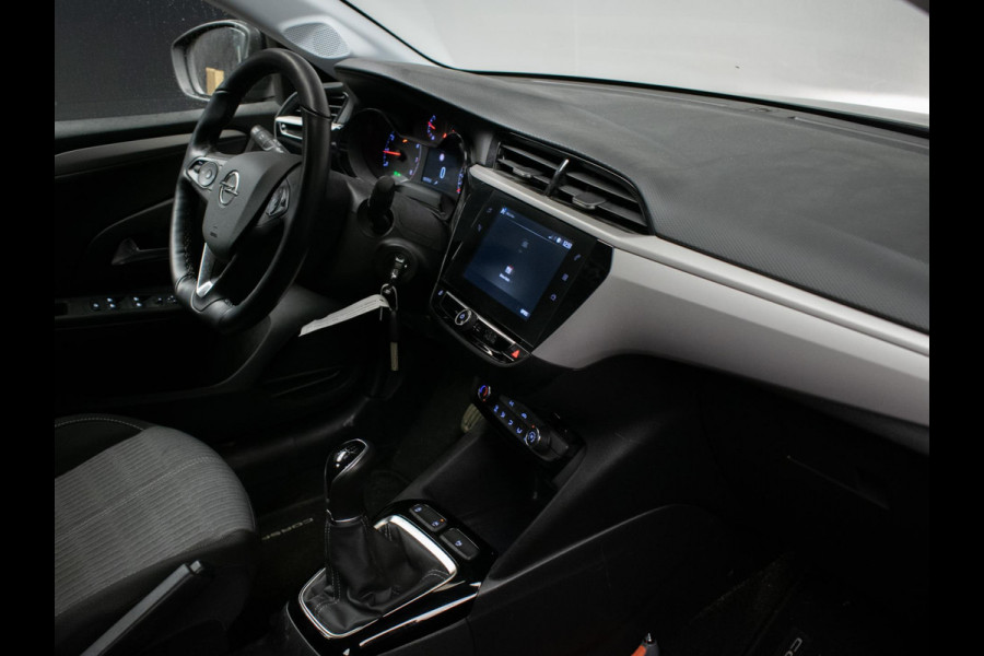 Opel Corsa 1.2 Edition Sport (APPLE CARPLAY,NAVI,STUURVERWARMING,CRUISE,PDC,BLACK EDITION,SPORTSTOELEN,LM VELGEN,NETTE STAAT)
