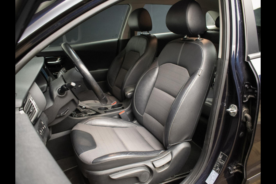 Kia Niro 1.6 GDi Hybrid DynamicLine Sport (NAVI,CAMERA,CRUISE,LANE ASSIST,LEDER,LED,SPORTSTOELEN,LM VELGEN,NETTE STAAT)