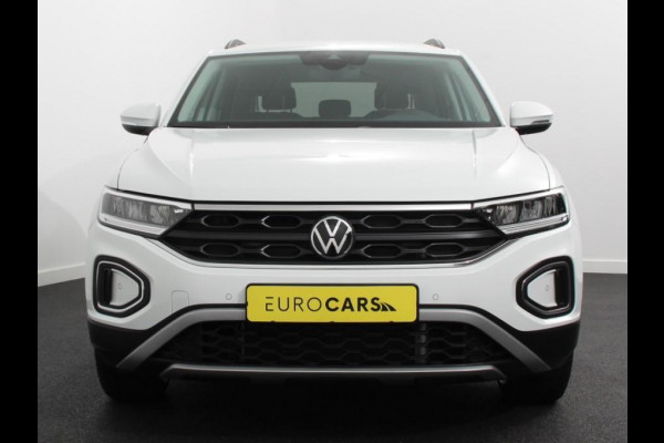 Volkswagen T-Roc 1.5 TSI 150pk DSG Life | Navigatie | Apple Carplay/Android Auto | Adaptive Cruise Control | Trekhaak | Parkeersensoren | Stoelverwarming | Ledverlichting | Getinte ramen | Climate Control |