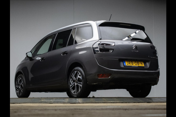 Citroën C4 Grand SpaceTourer 1.2 PureTech Shine 7p. Sport (APPLE CARPLAY,NAVI,CAMERA,360 VIEW,LEDER,GETINT,CLIMATE,SPORTSTOELEN)