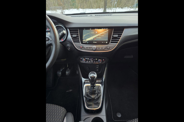 Opel Crossland X 1.2 Turbo Innovation | 1E EIGENAAR | 12MND GARANTIE | STOEL-STUURVERWARMING | NAVI | CAMERA