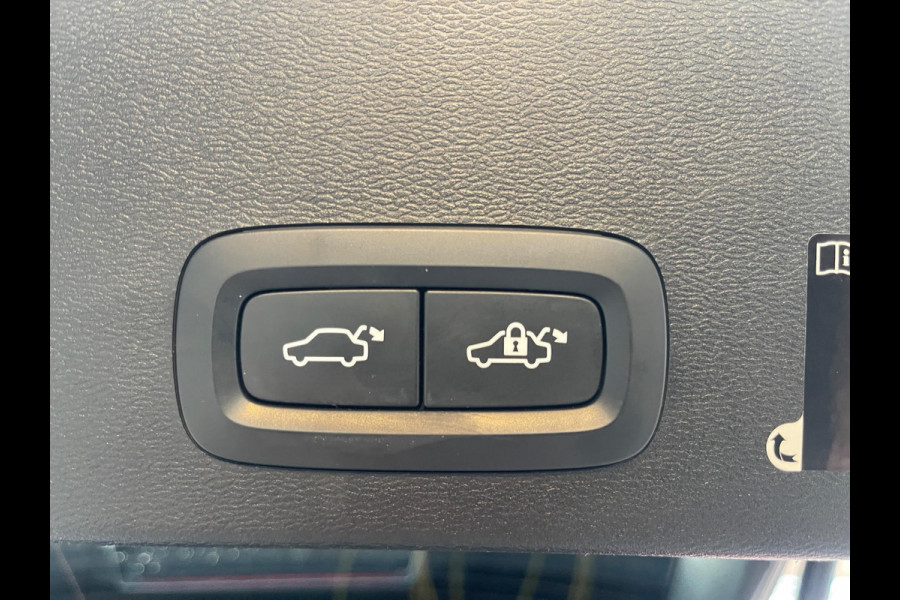 Volvo XC40 1.5 T5 Twin Engine Plugin Hybride Inscription Panoramdak Leer Navi Harman-Kardon