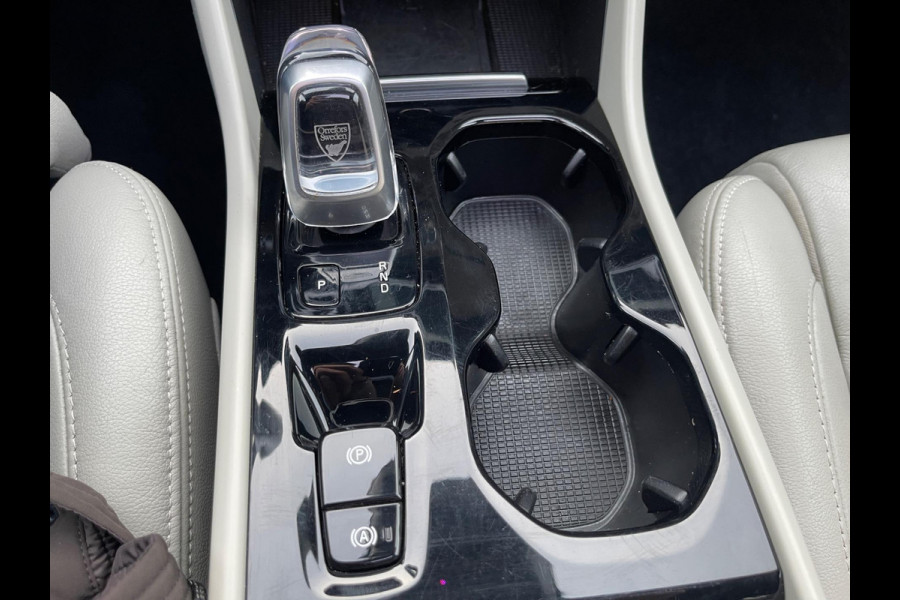 Volvo XC40 1.5 T5 Twin Engine Plugin Hybride Inscription Panoramdak Leer Navi Harman-Kardon