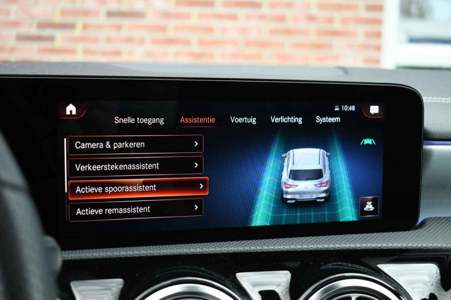 Mercedes-Benz CLA-Klasse Shooting Brake 250 e AMG Magno! Pano HUD 19inch Night El-zetel Camera