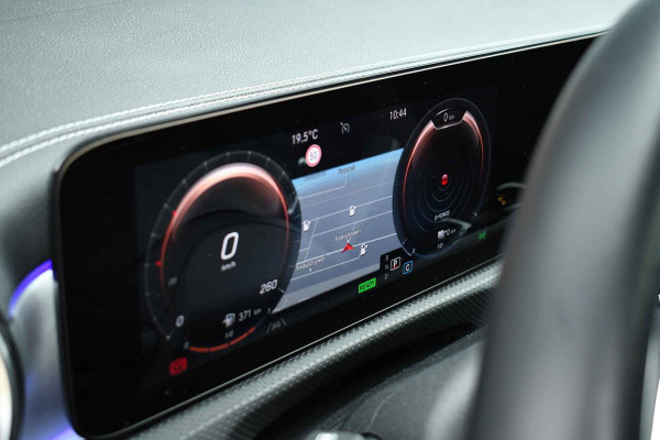 Mercedes-Benz CLA-Klasse Shooting Brake 250 e AMG Magno! Pano HUD 19inch Night El-zetel Camera