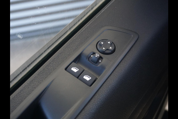 Opel Vivaro Electric L3 75 kWh | tot 8 jaar garantie | navigatie incl. Apple Carplay | airco | parkeersensoren | e-Call pakket | Comfort stoelen | rijklaarprijs