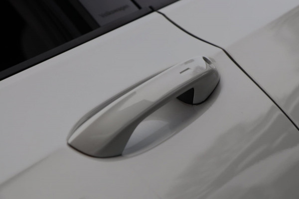 Volkswagen Golf 2.0 TSI GTI Clubsport / PANO / HK / MEMORY / KEYLESS / HUD / IQ / ACC