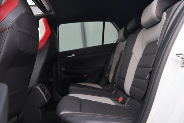 Volkswagen Golf 2.0 TSI GTI Clubsport / PANO / HK / MEMORY / KEYLESS / HUD / IQ / ACC