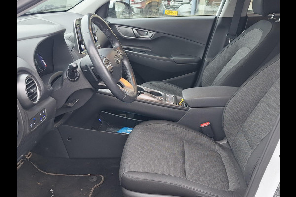 Hyundai Kona EV Fashion 64 kWh | SOH: nnb | LED | Adaptive CC | Blindspot | Stoelverwarming | Camera |